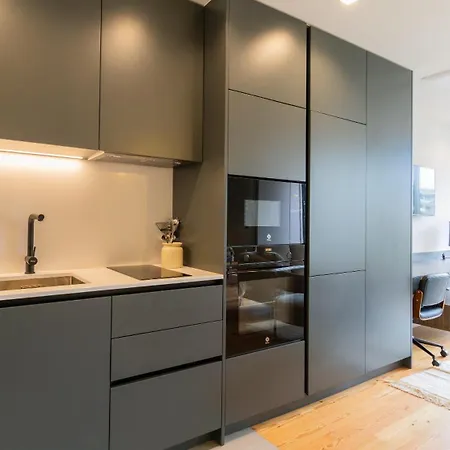 アパート Premium Flat, Balcony, Metro, Porto Business School Senhora da Hora