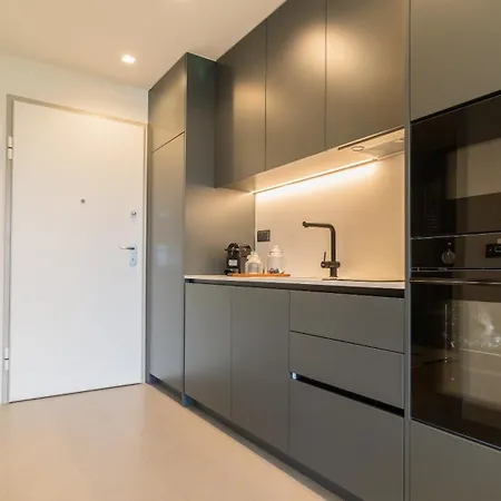 アパート Premium Flat, Balcony, Metro, Porto Business School Senhora da Hora