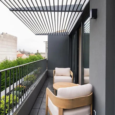 아파트 Premium Flat, Balcony, Metro, Porto Business School *
